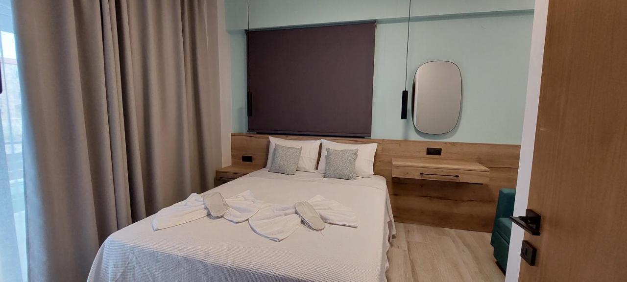 Vasileiadou Suites & Maisonettes 弗洛伊塔 外观 照片