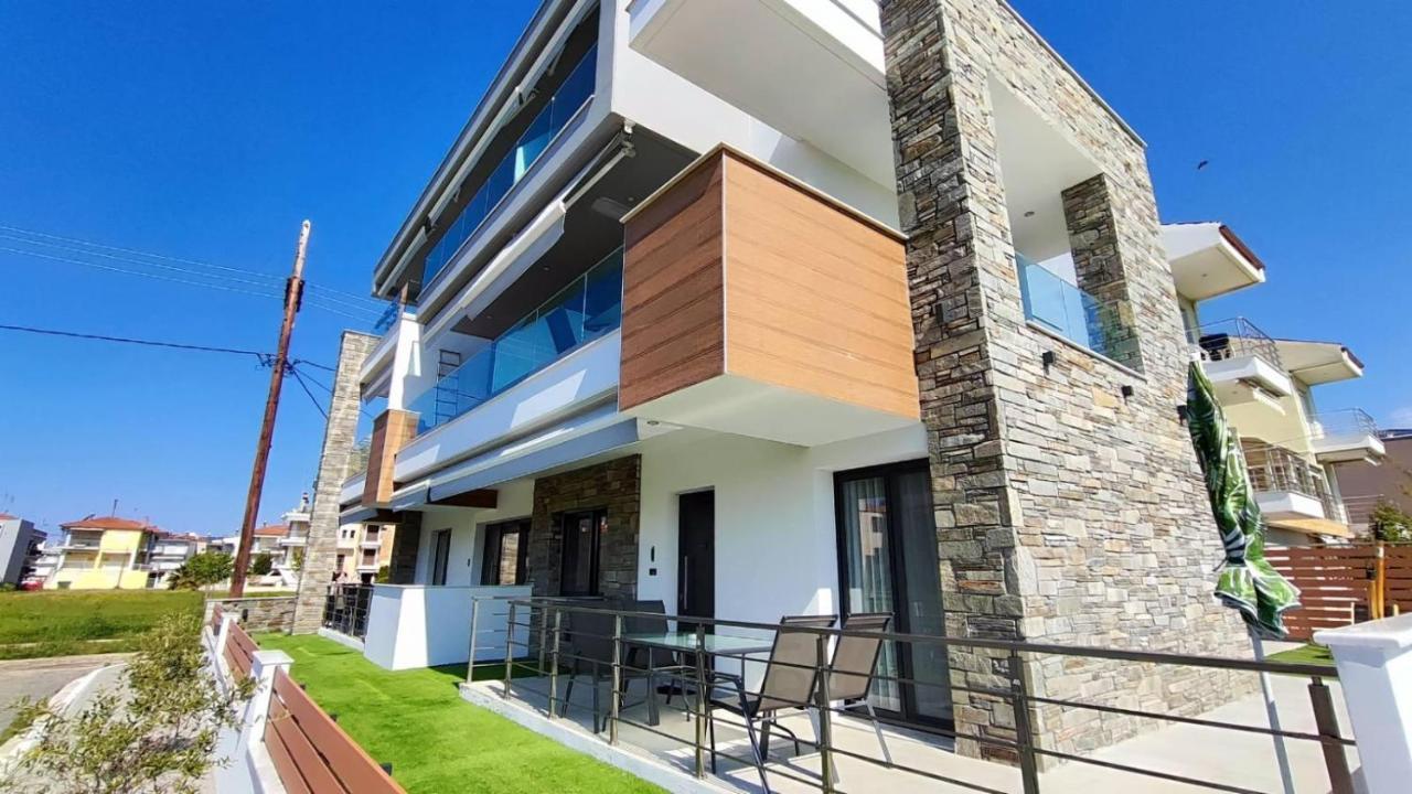Vasileiadou Suites & Maisonettes 弗洛伊塔 外观 照片