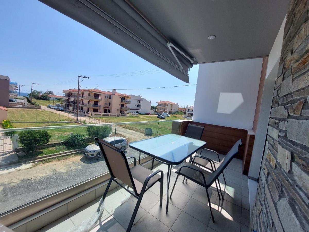 Vasileiadou Suites & Maisonettes 弗洛伊塔 外观 照片