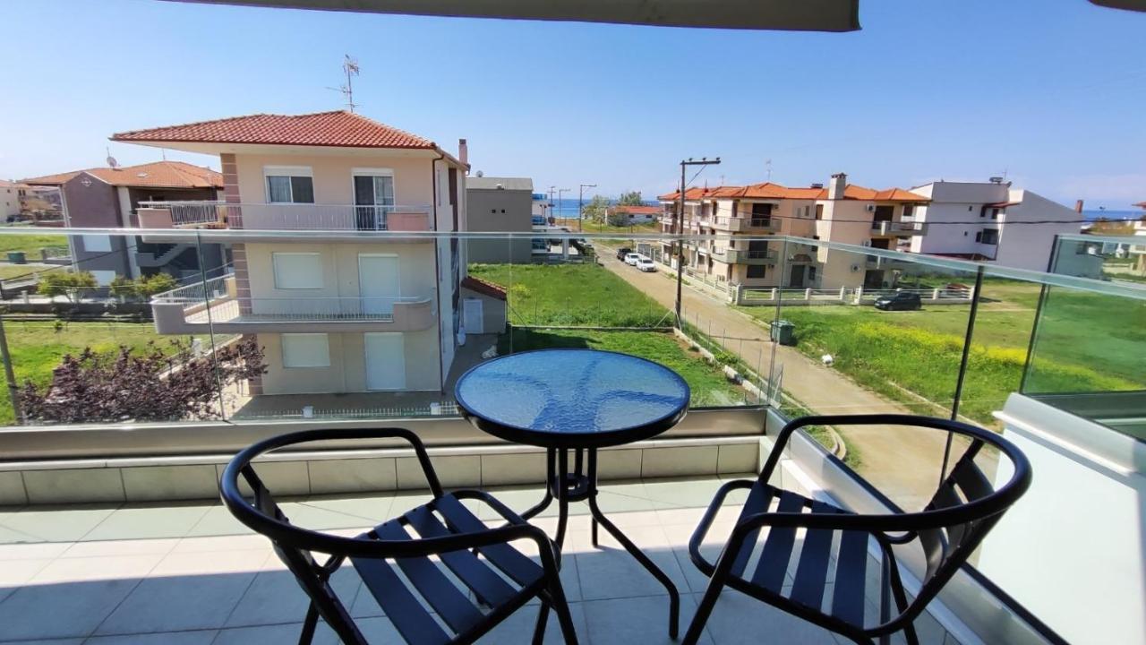 Vasileiadou Suites & Maisonettes 弗洛伊塔 外观 照片