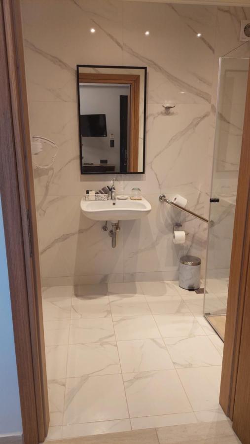 Vasileiadou Suites & Maisonettes 弗洛伊塔 外观 照片
